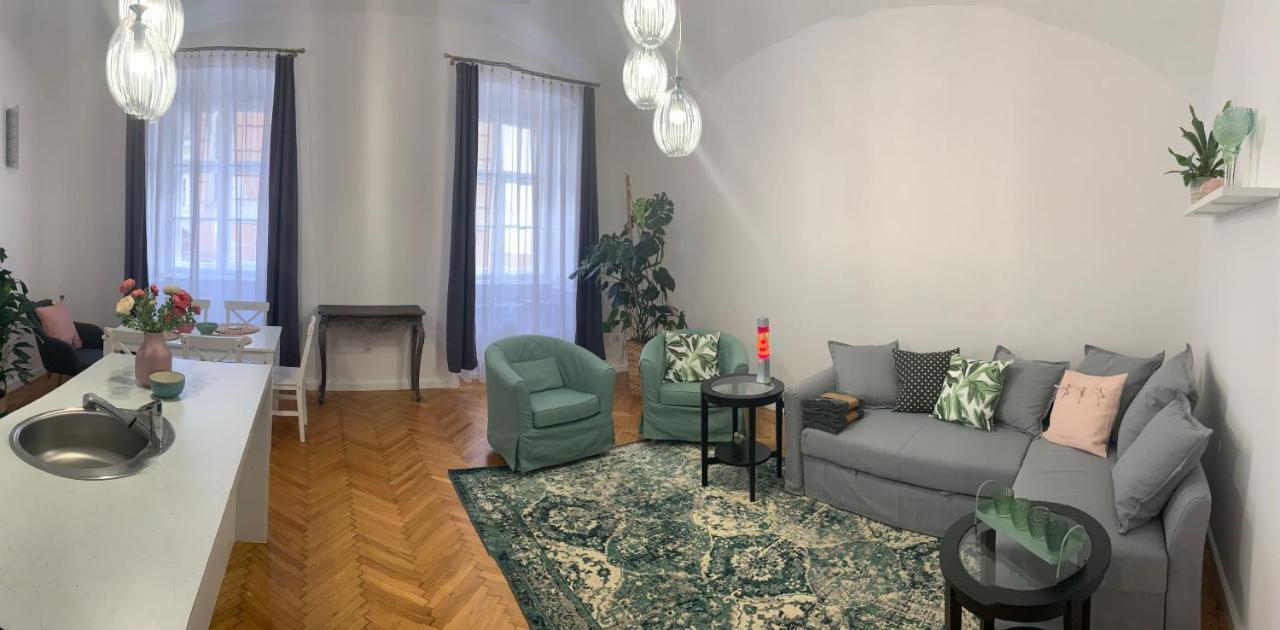 Forst-Haz Apartman Eger Exterior foto