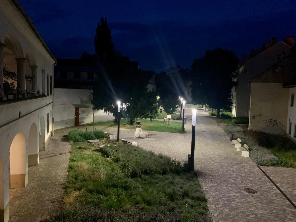 Forst-Haz Apartman Eger Exterior foto